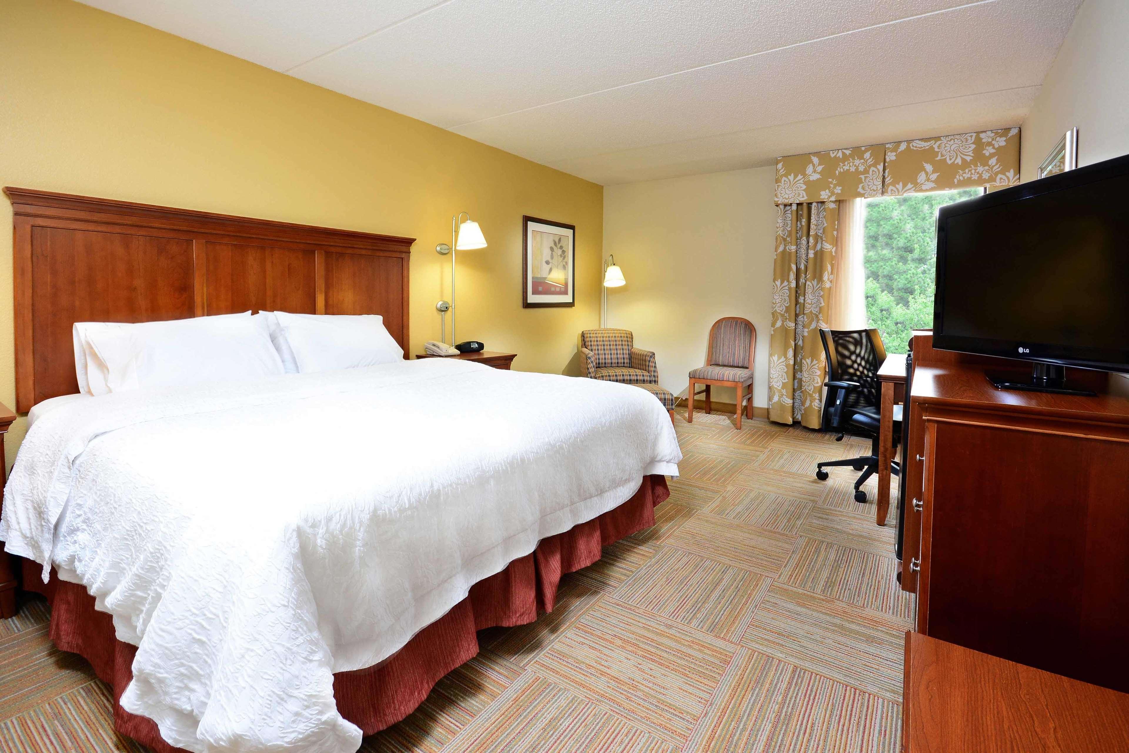 Hampton Inn Raleigh Capital Blvd North מראה חיצוני תמונה