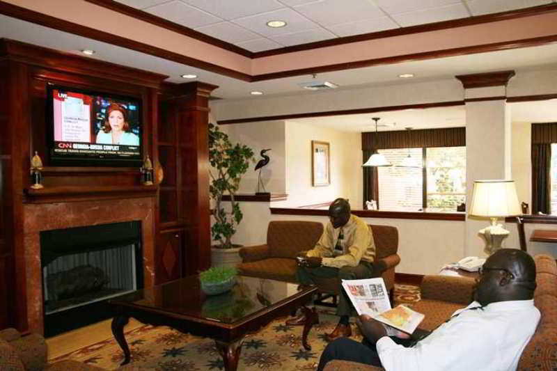 Hampton Inn Raleigh Capital Blvd North מראה פנימי תמונה