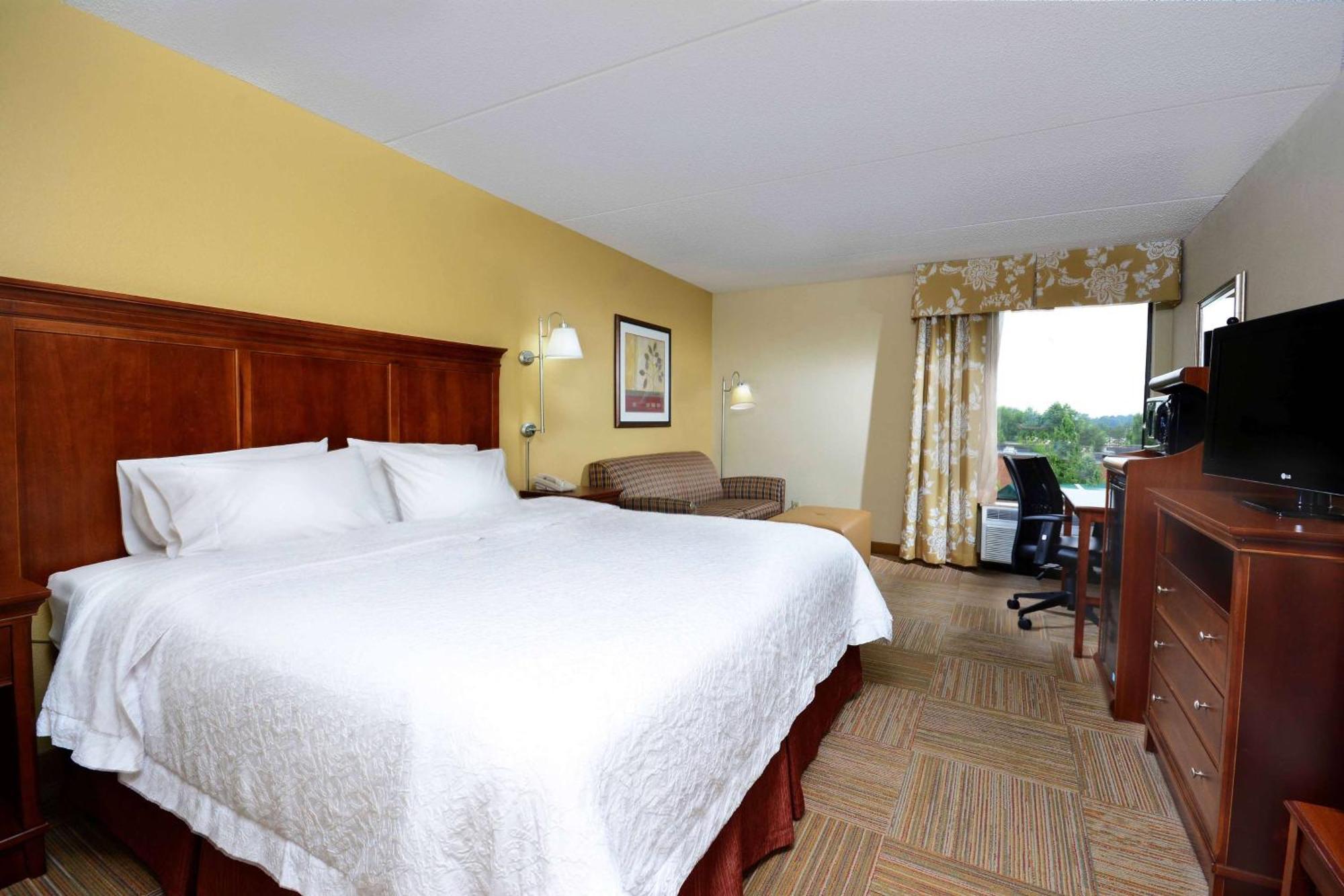 Hampton Inn Raleigh Capital Blvd North מראה חיצוני תמונה